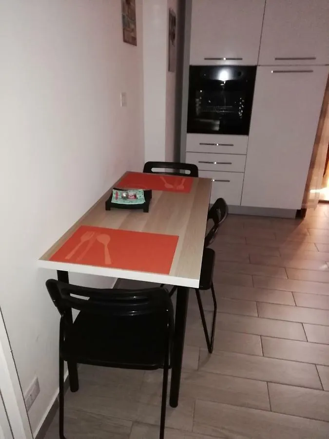 Appartamento La Finestra su San Luca Bologna Italia